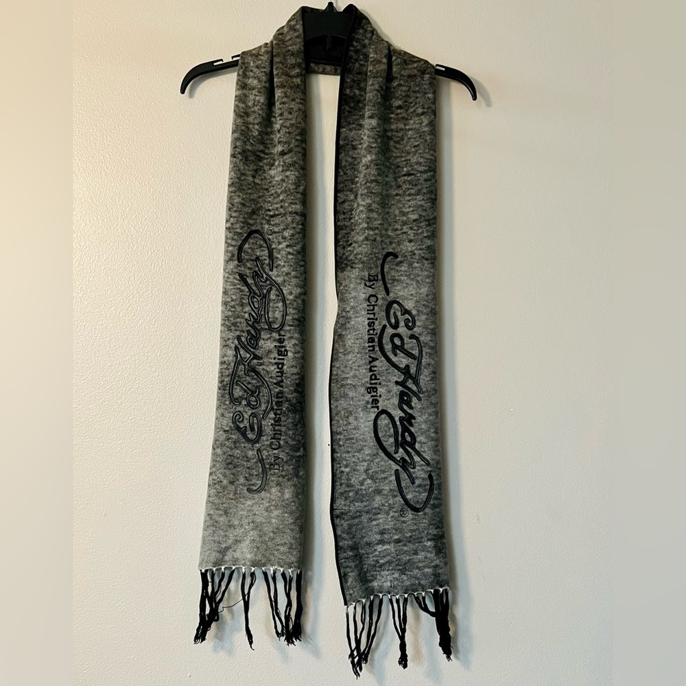 NEW Ed Hardy Scarf Faux Leather Stitched Logo Gray/Black RARE FIND